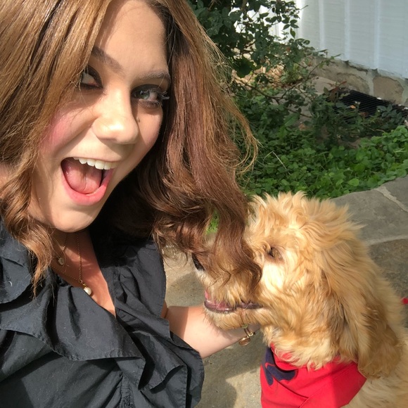 Meet your Posher, Hannah - Picture 4 of 5